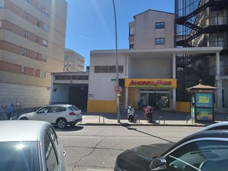 Garaje en alquiler en El Barral Ferial en Coslada