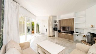 Casa adosada en venta en Sierra Blanca en Marbella