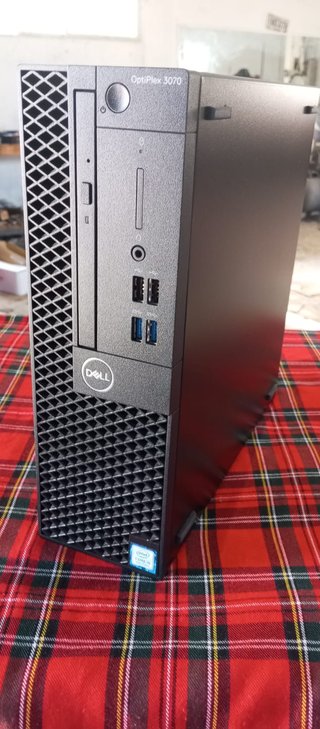 Dell OptiPlex 3070 i5 256GB SSD 8GB RAM