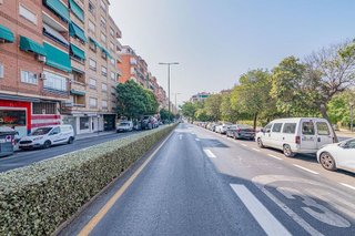 Local comercial en venta en Camino de Ronda - Rosaleda en Granada