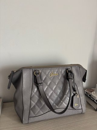 Bolso Guess Gris