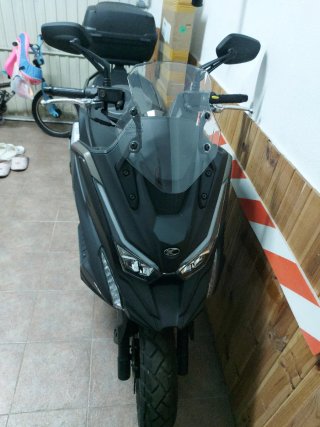 Kymco Maxi Scooter