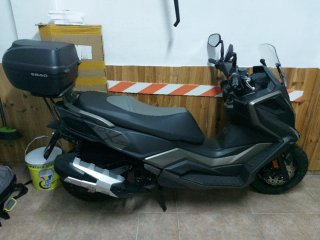 Kymco Maxi Scooter