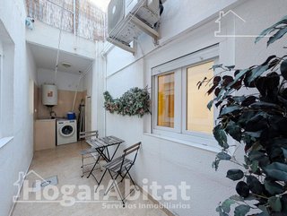 Piso en venta en Campoamor en Alicante