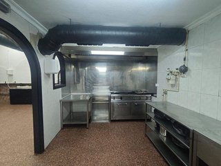 Local comercial en alquiler en Petrer