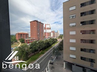 Piso en alquiler en Salburua en Vitoria-Gasteiz