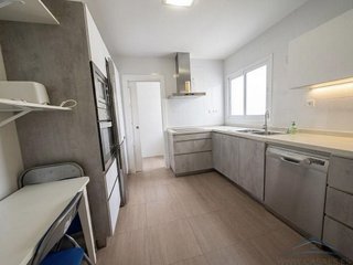 Piso en alquiler en Centro en Almería