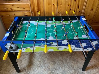 Futbolín 122x97cm con 2 pelotas