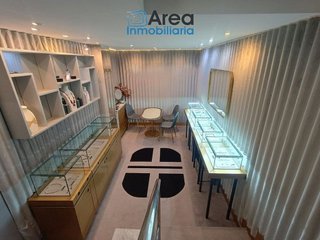 Local comercial en alquiler en Centro en San Sebastián-Donostia
