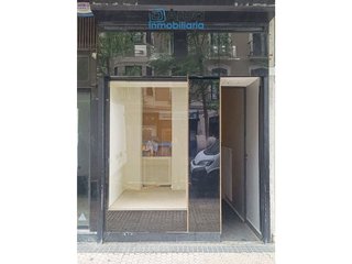 Local comercial en alquiler en Centro en San Sebastián-Donostia