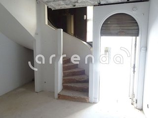 Local comercial en alquiler en Centro - Ayuntamiento en Santander
