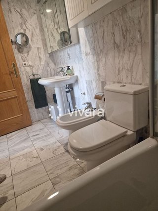 Piso en alquiler en Camino de Ronda - Rosaleda en Granada