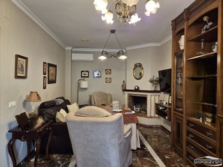 Casa adosada en venta en El Valle en Lucena