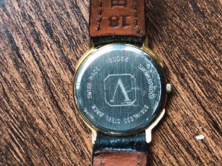 Título del anuncio:Reloj Vintage Viceroy Quartz