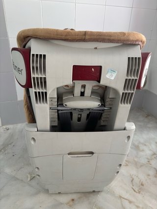 Silla de coche para bebé jirafa