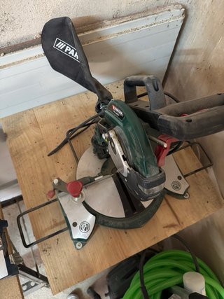 Sierra Ingletadora Parkside PKS 1500