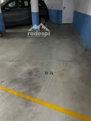 Garaje en venta en Universidad en Ourense