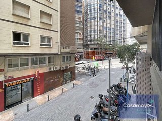 Oficina en venta en Centro en Alicante