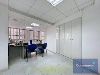 Oficina en venta en Centro en Alicante