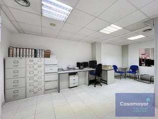 Oficina en venta en Centro en Alicante