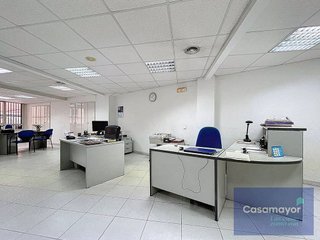 Oficina en venta en Centro en Alicante
