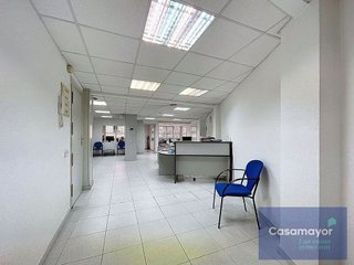 Oficina en venta en Centro en Alicante