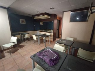 Bar en alquiler en Ctra. Santpedor - Bases de Manresa en Manresa