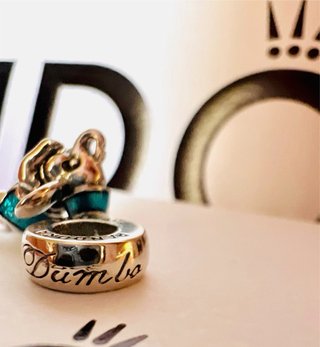 Pandora Charm Dumbo Disney Parks Plata