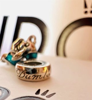 Pandora Charm Dumbo Disney Parks Plata