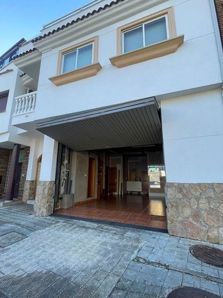 Local comercial en alquiler en Miralvalle-Av. Virgen del Puerto-La Data en Plasencia