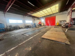 Nave industrial en alquiler en Villamuriel de Cerrato