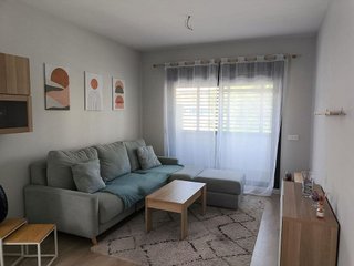 Piso en alquiler en Colores - Entreparques en Sevilla