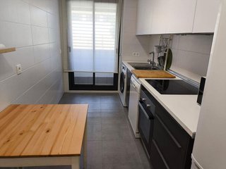 Piso en alquiler en Colores - Entreparques en Sevilla