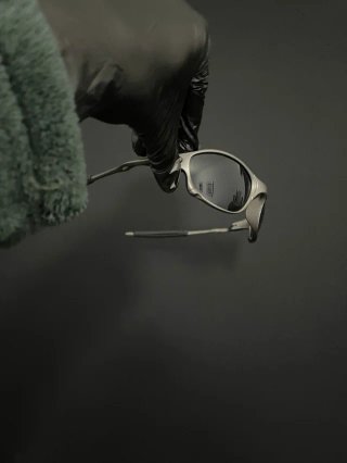 Juliet Preto Cinza
