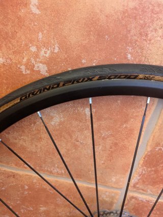 Rueda Delantera Mavic Aksium disco