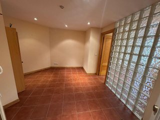 Local comercial en venta en El Parque - Zapatón en Torrelavega