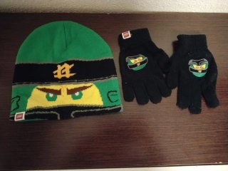 Conjunto Gorro y Guantes Lego Niño