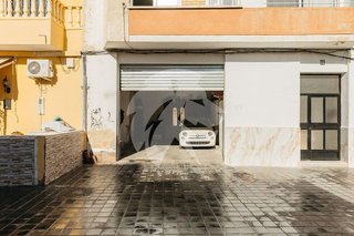 Local comercial en venta en Natzaret en Valencia