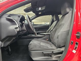 Lexus UX 2.0 300h UX Plus