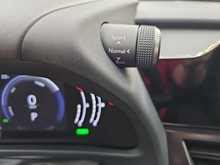 Lexus UX 2.0 300h UX Plus