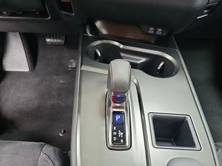 Lexus UX 2.0 300h UX Plus