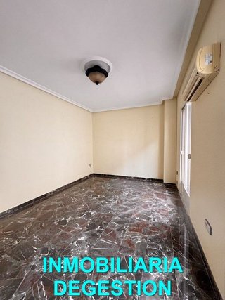 Piso en venta en Centro Ciudad en Linares