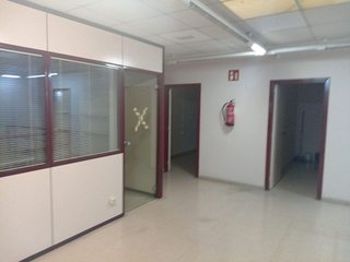 Nave industrial en alquiler en Eixample - Sant Oleguer en Sabadell