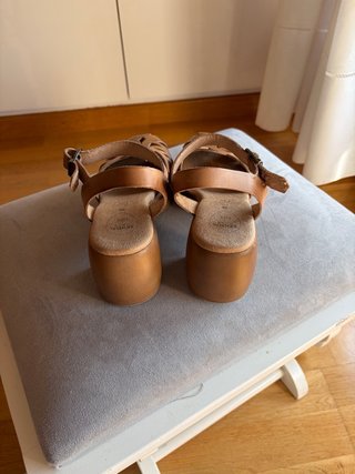 Sandalias Senda Piel plataforma.