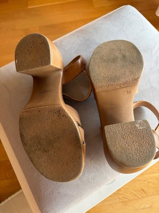 Sandalias Senda Piel plataforma.