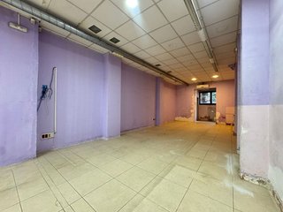Local comercial en venta en Eixample Sud – Migdia en Girona