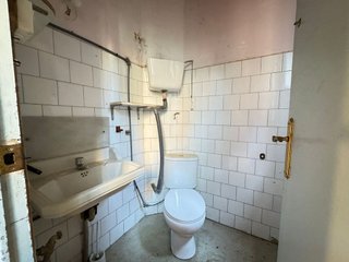 Local comercial en venta en Eixample Sud – Migdia en Girona