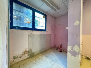Local comercial en venta en Eixample Sud – Migdia en Girona