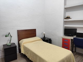 Piso en alquiler en Centro Histórico - Plaza España en Cádiz