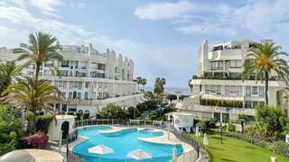 Piso en alquiler en Playa de la Fontanilla en Marbella